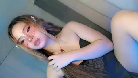 tight_elliana online show from 05-20-26, 08:48
