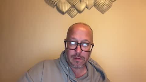 timtim19781978 online show from 05-15-26, 08:27