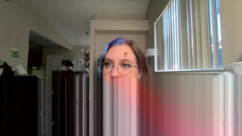 Tina online show from 10-20-25, 05:02