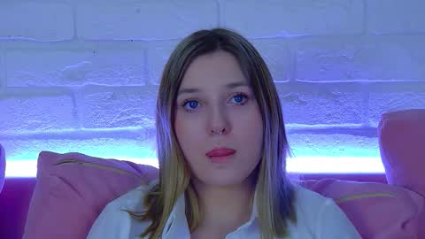 TinaBurton online show from 03-09-26, 06:12