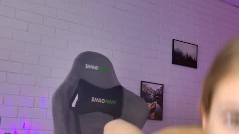 Tina Davil online show from 02-19-26, 09:16