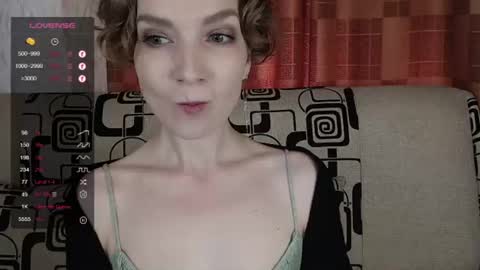 Snapshot of tinawincee chatting on 06-13-26, 04:54 Tina online show from 06-13-26, 04:54