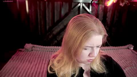 TinkerrBelll online show from 01-12-26, 08:14