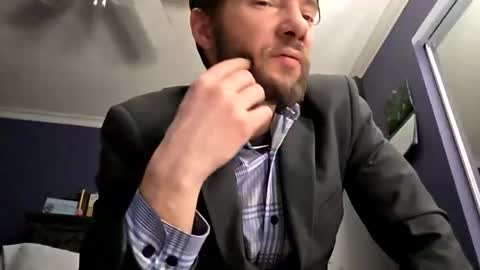 Snapshot of tinyguynicecock chatting on 03-25-26, 11:00 tinyguynicecock online show from 03-25-26, 11:00