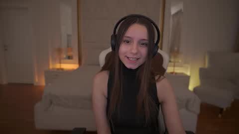 tinynataliee online show from 03-02-26, 04:36