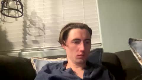 Snapshot of tlayne410 chatting on 11-18-25, 10:31 tlayne410 online show from 11-18-25, 10:31