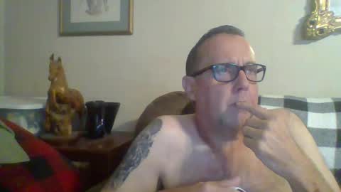 Vols online show from 11-17-25, 02:39