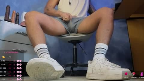 Tom online show from 03-28-26, 02:38