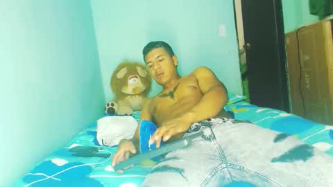 Snapshot of tomasandgero chatting on 02-08-26, 09:18 SANTY online show from 02-08-26, 09:18