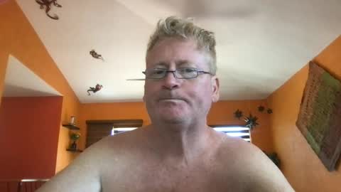 Hola online show from 07-08-26, 06:01