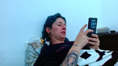 Blue online show from 03-16-26, 06:45