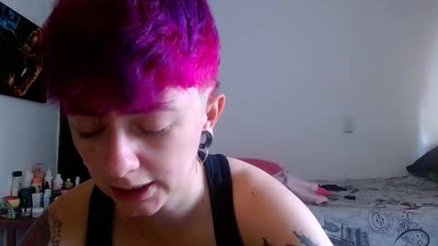 Blue online show from 05-14-26, 07:31