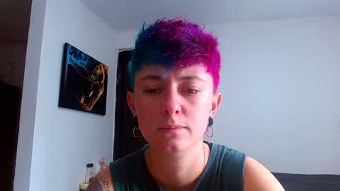 Blue online show from 05-21-26, 06:04