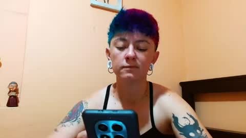 Blue online show from 06-25-26, 01:37