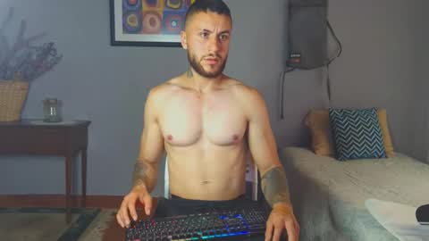 tomDavisXl online show from 03-04-26, 10:16