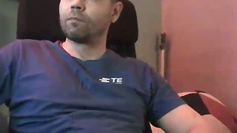 Tomek online show from 12-20-25, 07:54