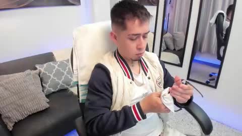 Tomas online show from 03-15-26, 03:45