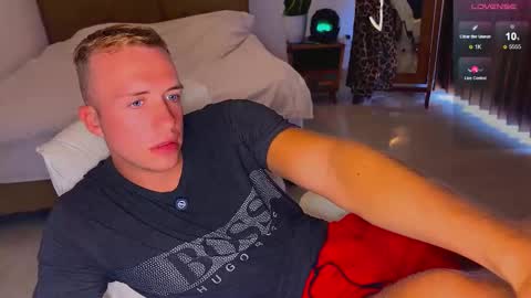 Tommy online show from 11-24-25, 02:55