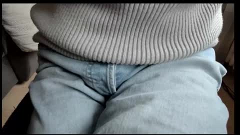 Tom online show from 11-28-25, 12:52