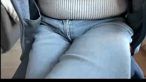 Tom online show from 03-27-26, 02:06