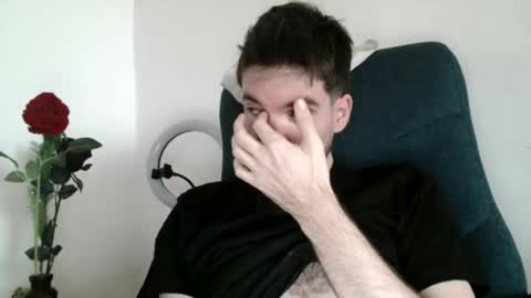 Snapshot of tomylind chatting on 01-11-26, 09:14 Onlyfans - Tomylind keep you in touch there online show from 01-11-26, 09:14