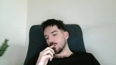 Onlyfans - Tomylind keep you in touch there online show from 05-01-26, 10:20