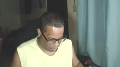Snapshot of toni2814 chatting on 03-21-26, 02:49 Antonio online show from 03-21-26, 02:49