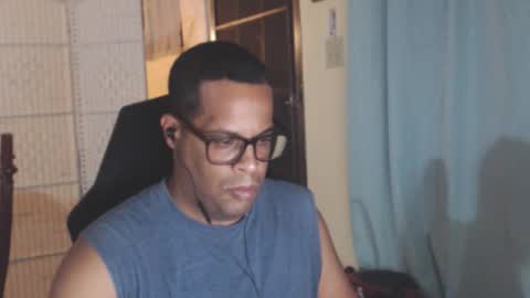 Snapshot of toni2814 chatting on 04-01-26, 02:12 Antonio online show from 04-01-26, 02:12