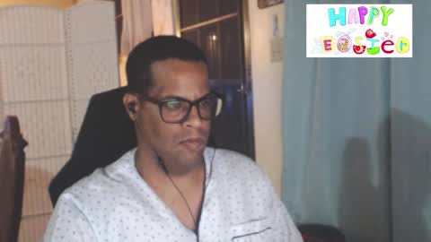 Snapshot of toni2814 chatting on 04-06-26, 02:20 Antonio online show from 04-06-26, 02:20