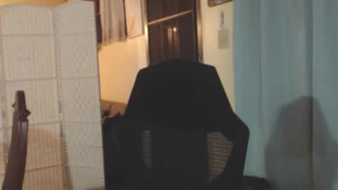 Snapshot of toni2814 chatting on 04-15-26, 02:07 Antonio online show from 04-15-26, 02:07