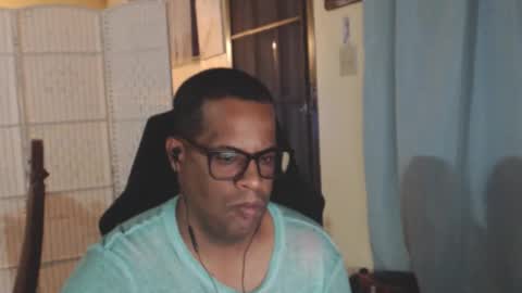 Snapshot of toni2814 chatting on 04-25-26, 02:58 Antonio online show from 04-25-26, 02:58