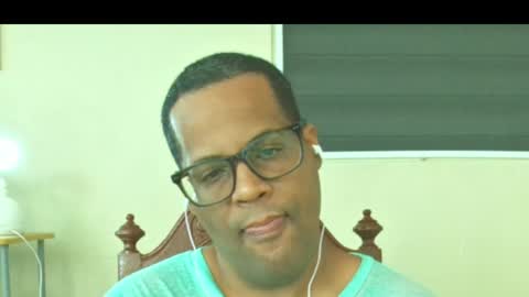 Snapshot of toni2814 chatting on 04-25-26, 01:41 Antonio online show from 04-25-26, 01:41