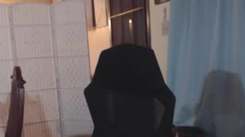 Snapshot of toni2814 chatting on 04-29-26, 02:37 Antonio online show from 04-29-26, 02:37