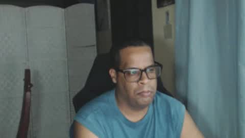 Snapshot of toni2814 chatting on 05-22-26, 02:30 Antonio online show from 05-22-26, 02:30