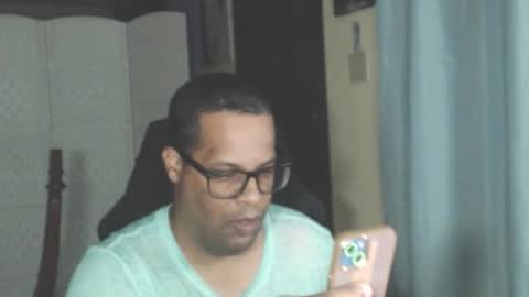 Snapshot of toni2814 chatting on 05-27-26, 02:08 Antonio online show from 05-27-26, 02:08