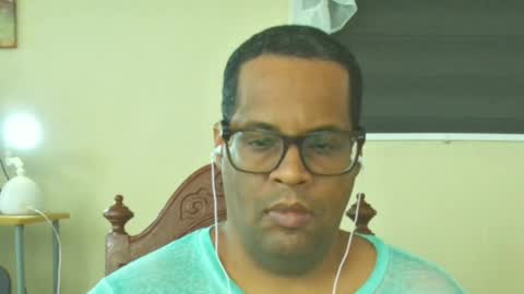 Snapshot of toni2814 chatting on 05-27-26, 02:14 Antonio online show from 05-27-26, 02:14