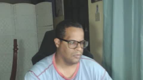 Snapshot of toni2814 chatting on 05-30-26, 02:41 Antonio online show from 05-30-26, 02:41