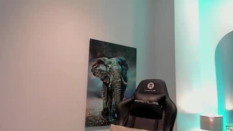 Snapshot of tony_petrov chatting on 01-15-26, 03:11 tony_petrov online show from 01-15-26, 03:11