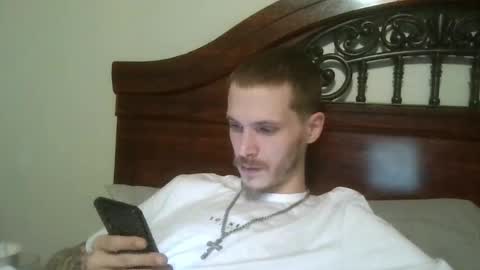 Snapshot of tootall803 chatting on 06-08-26, 01:28 TooTall803 online show from 06-08-26, 01:28