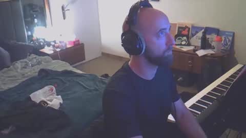 tootsybird69 online show from 06-05-26, 10:26