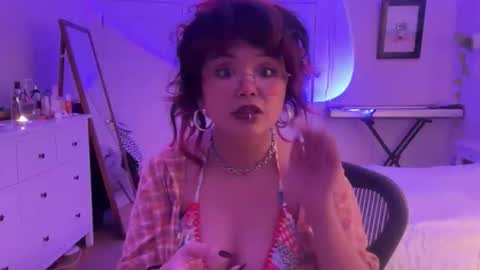 Snapshot of toro_luna chatting on 02-27-26, 05:07 boy luna next stream thurs 226 855pm 0 pst online show from 02-27-26, 05:07