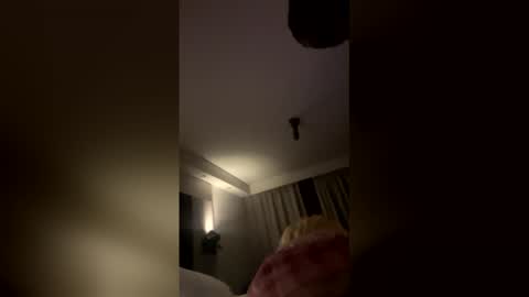 tpdavidjr1 online show from 04-10-26, 12:38
