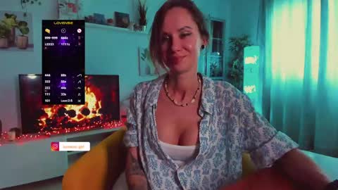 Hey my name is Kiri Kiri online show from 06-04-26, 03:18