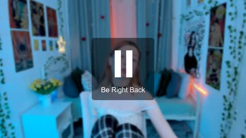 Nyuta Hartmann online show from 12-14-24, 07:14