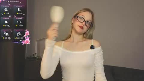 traxzbabe online show from 07-12-26, 05:04