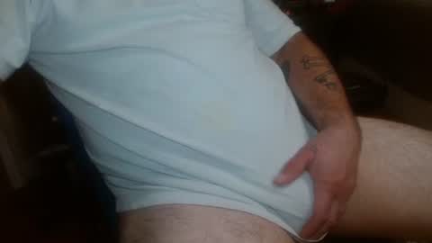 Snapshot of treasured_trash chatting on 07-08-26, 04:17 Dilly Dally online show from 07-08-26, 04:17