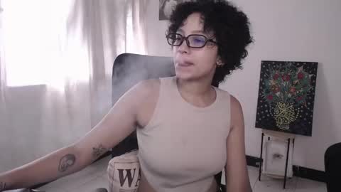 Snapshot of treasuresz chatting on 05-04-26, 07:32 Emily online show from 05-04-26, 07:32