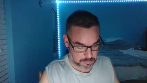 Snapshot of trebor_sins chatting on 01-08-25, 01:11 trebor_sins online show from 01-08-25, 01:11