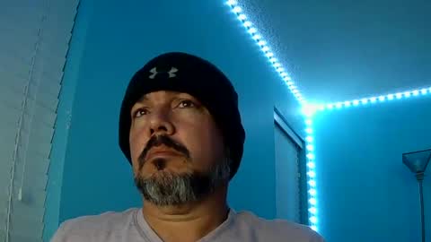 Snapshot of trebor_sins chatting on 01-11-25, 01:06 trebor_sins online show from 01-11-25, 01:06