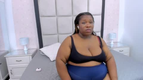 Treisy Vixen big ass online show from 05-27-26, 03:14